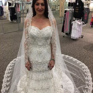 Pnina Tornai custom wedding gown. Never worn.